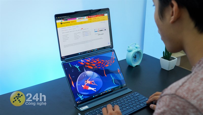 2 màn hình Lenovo YOGA Book 9i có cùng kích thước cũng như chất lượng hiển thị 2 màn hình Lenovo YOGA Book 9i có cùng kích thước cũng như chất lượng hiển thị