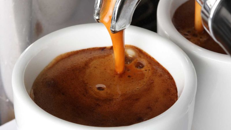 Espresso là gì? Nguyên tắc pha espresso đúng chuẩn