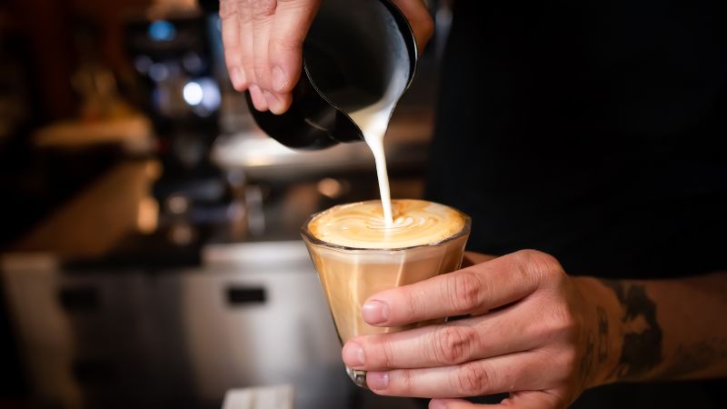 How to differentiate Flat White from Latte