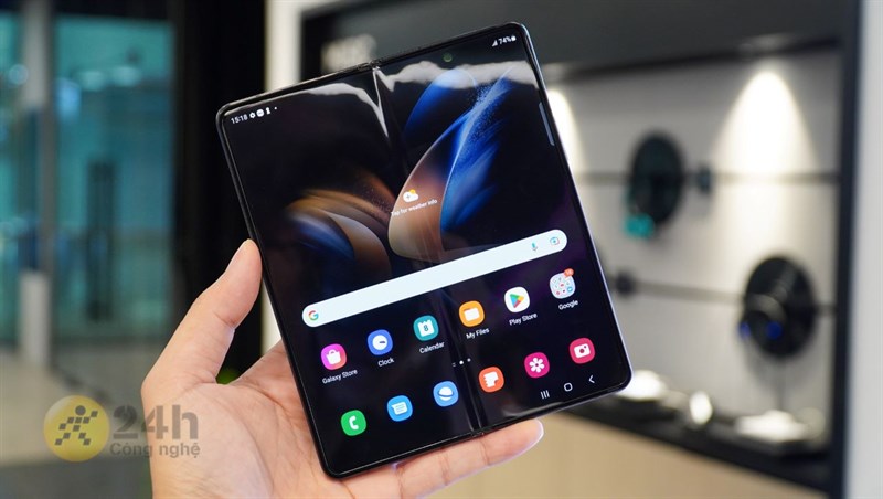 Galaxy Z Fold 5 dự kiến sẽ có những nâng cấp đáng kể so với thế hệ tiền nhiệm - Galaxy Z Fold4 Galaxy Z Fold 5 dự kiến sẽ có những nâng cấp đáng kể so với thế hệ tiền nhiệm - Galaxy Z Fold4