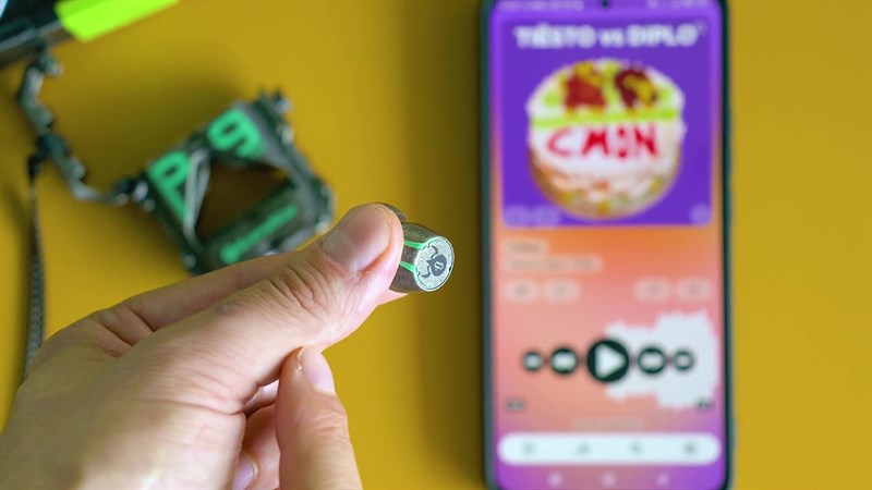 Với phần cứng được tinh chỉnh bởi Knowles và driver 7.2 mm, GravaStar Sirius Pro mang đến cho bạn trải nghiệm âm thanh mạnh mẽ.