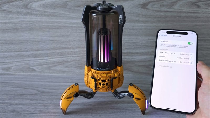 GraveStar SuperNova có thể kết nối dễ dàng đến smartphone qua Bluetooth