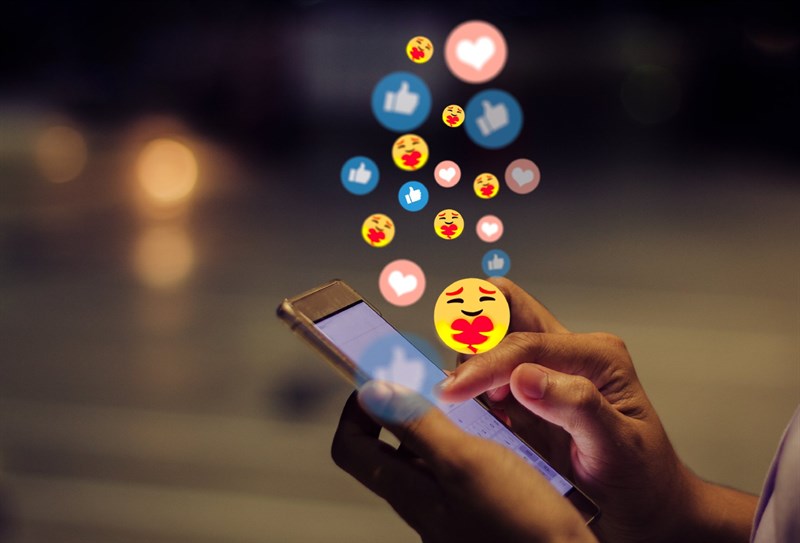 Các biểu tượng cảm xúc đang trở thành một phần không thể thiếu của truyền thông Các biểu tượng cảm xúc đang trở thành một phần không thể thiếu của truyền thông