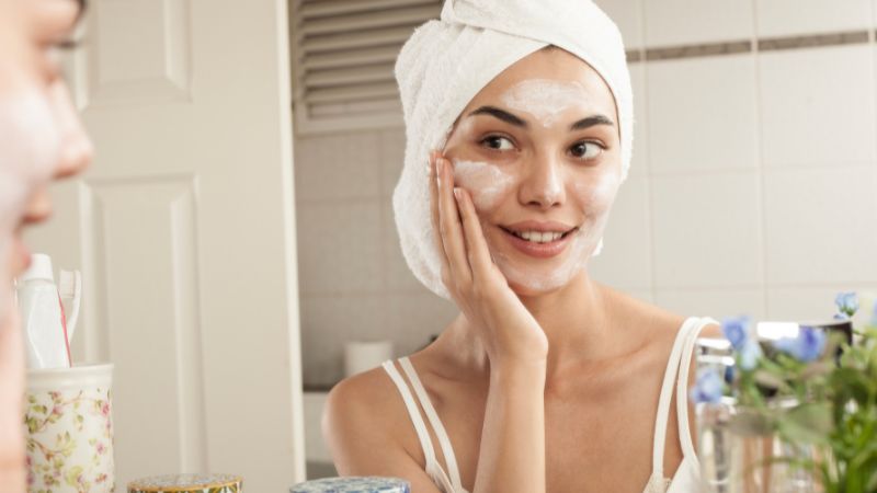 When to use Retinol and Niacinamide