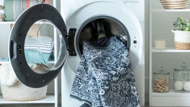 10 món đồ có thể giặt bằng máy giặt ít ai biết
