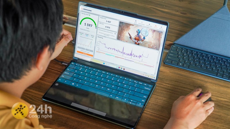 Lenovo YOGA Book 9i đạt được những điểm số rất hợp lý Lenovo YOGA Book 9i đạt được những điểm số rất hợp lý
