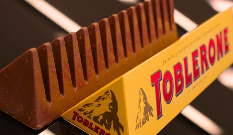 Toblerone - thương hiệu kẹo socola nổi tiếng tại Thụy Sỹ