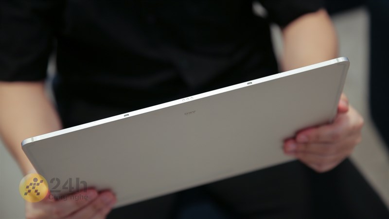 Có nên mua Galaxy Tab S9 Ultra? Galaxy Tab S9 Ultra phù hợp với ai?