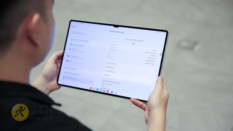 Galaxy Tab S9 Ultra sở hữu kích thước màn hình lớn nhất trong dòng Galaxy Tab S9