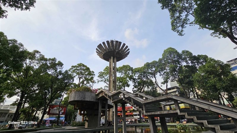 Ảnh chụp từ chiếc điện thoại Galaxy S23 Ultra