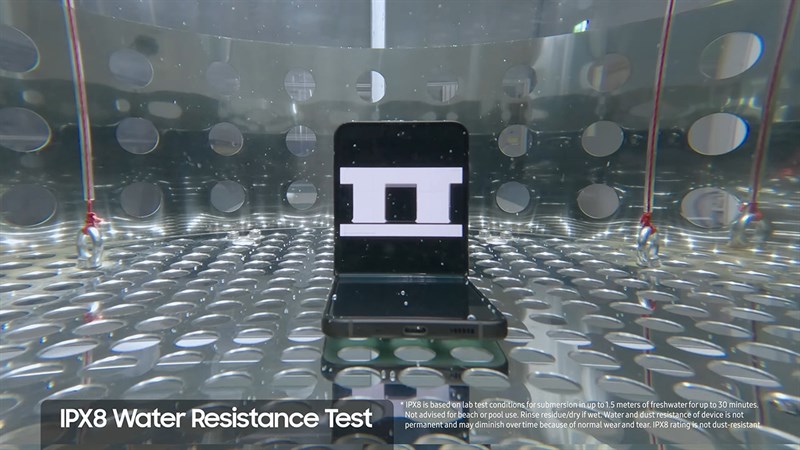 Sản phẩm sẽ được thử ngâm ở độ sâu 1.5 m