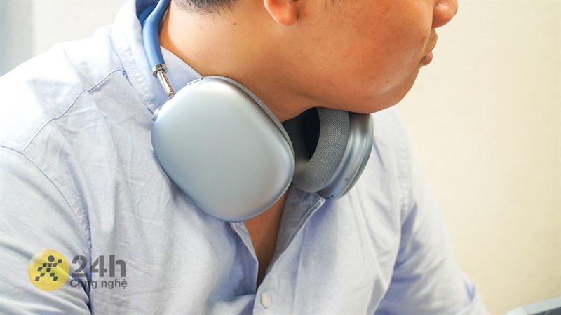 headband của AirPods Max được hoàn thiện từ kim loại