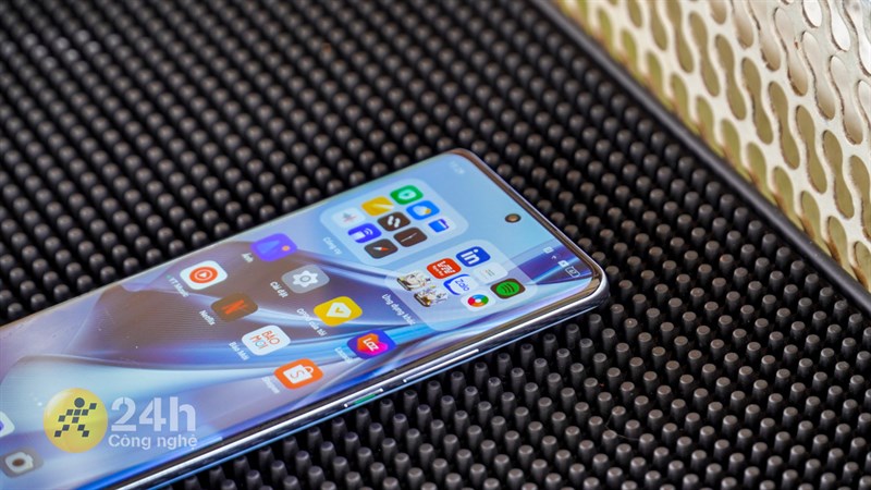 OPPO Reno10 5G được trang bị bộ nhớ trong tối đa 256 GB cho bạn thoải mái lưu trữ dữ liệu OPPO Reno10 5G được trang bị bộ nhớ trong tối đa 256 GB cho bạn thoải mái lưu trữ dữ liệu