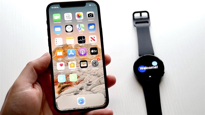 Samsung Watch và iPhone
