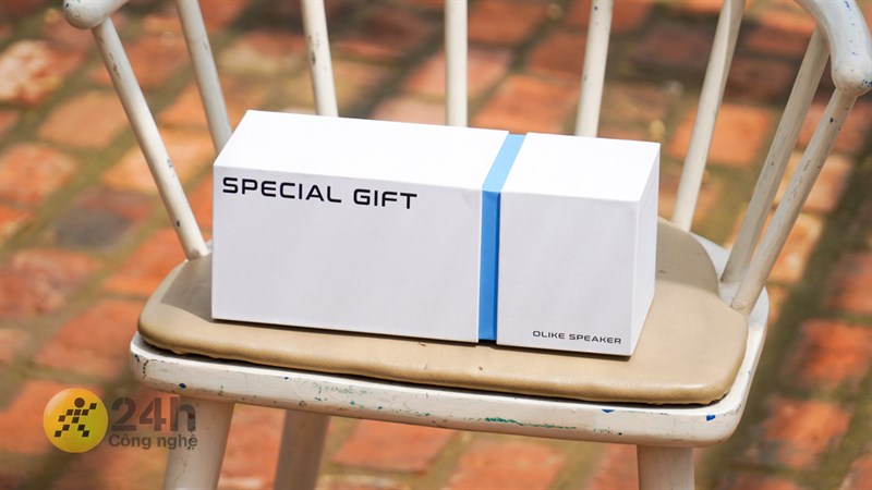 Hộp đựng loa Olike S3 được thiết kế đơn giản và sang trọng