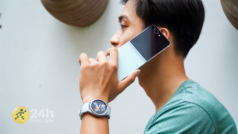 Galaxy Watch6 Classic mang âm hưởng hiện đại nhưng pha trộn một chút chất liệu cổ điển