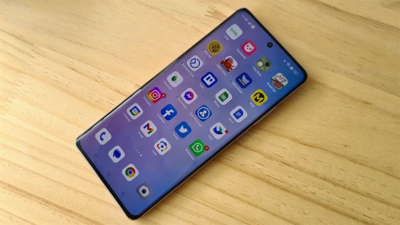 Trải nghiệm giải trí 'đỉnh của chóp' trên OPPO Reno10, quá đáng mua