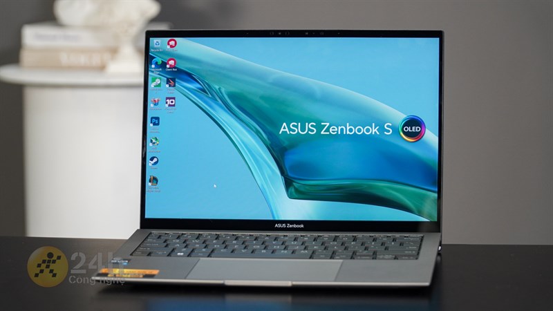 ASUS Zenbook S 13 OLED còn có thể mang lại thời lượng sử dụng lâu dài nhờ khả năng tiết kiệm điện năng tốt từ con chip Intel Core i7-1355U