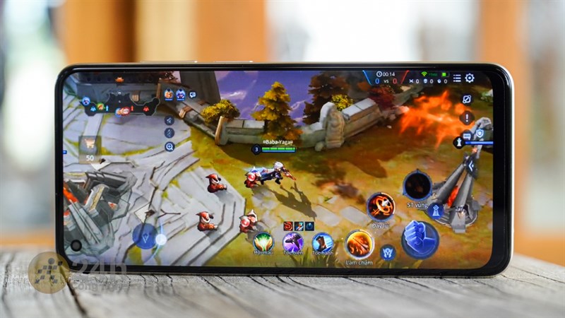 realme 11 còn được trang bị dung lượng RAM 8 GB để bạn sử dụng mượt mà