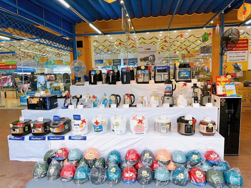 GIÁ RẺ QUÁ - Ngày hội sắm Laptop duy nhất hôm nay, cơ hội rinh Laptop giá 0 đồng