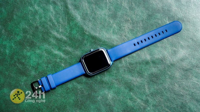 Zwatch Z6 sở hữu thiết kế vuông thời thượng và cá góc xung quanh được tối cắt, gọt mềm mại