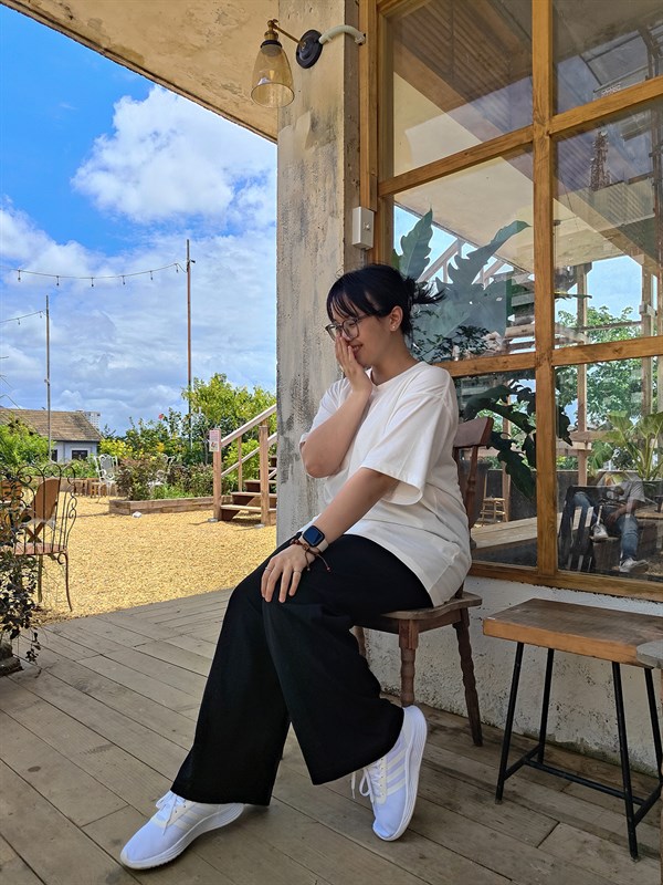 Ảnh chụp người trong điều kiện đủ sáng Ảnh chụp người trong điều kiện đủ sáng