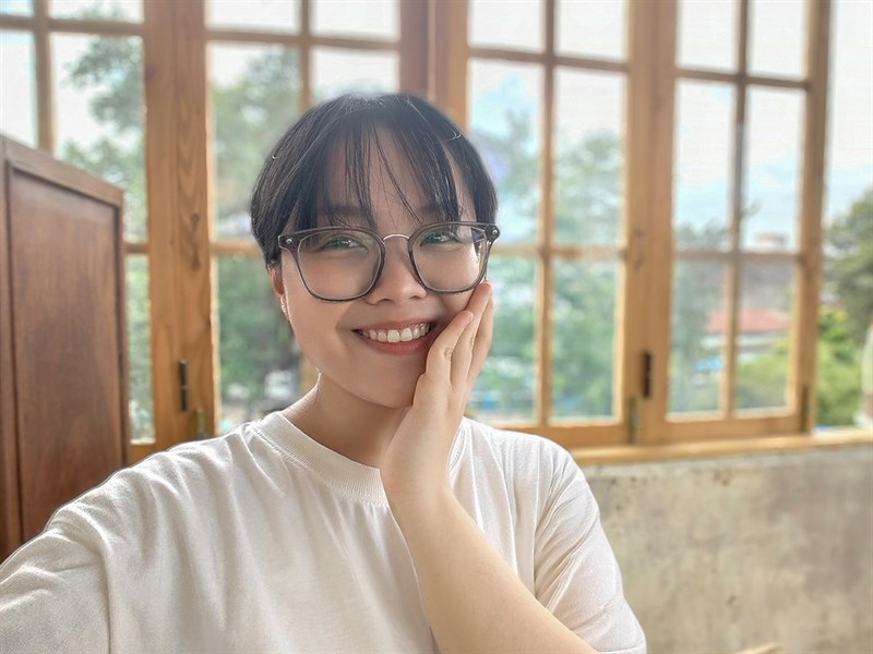 Ảnh tự sướng có xóa phông Ảnh tự sướng có xóa phông