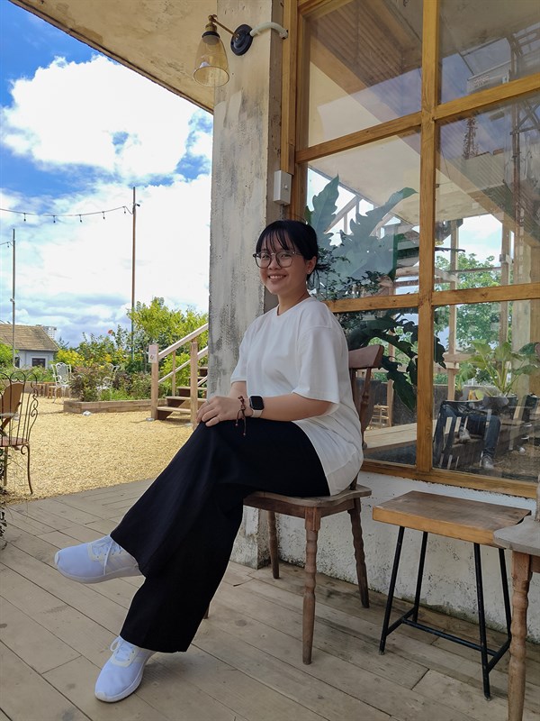 Ảnh chụp người trong điều kiện đủ sáng Ảnh chụp người trong điều kiện đủ sáng