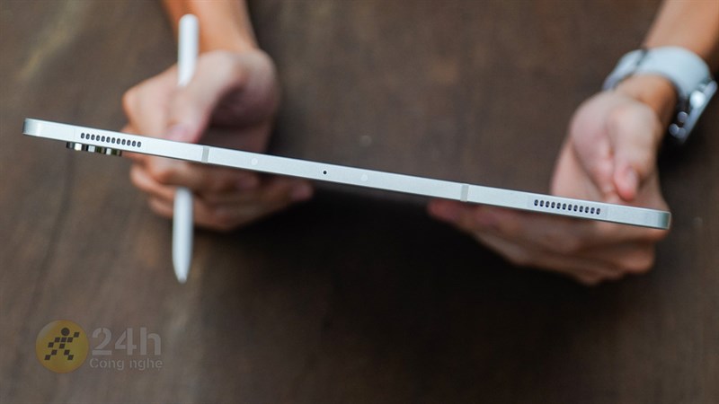 Samsung Galaxy Tab S9 Ultra sở hữu thiết kế vô cùng thanh lịch