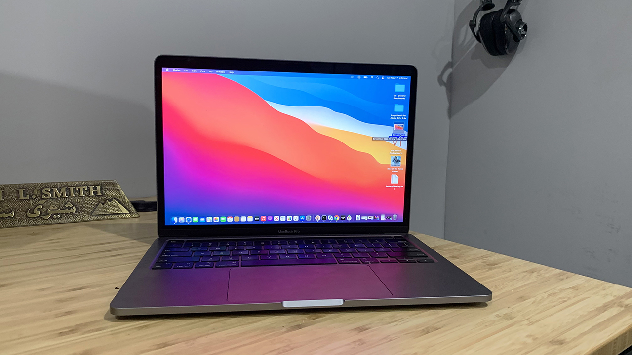 MacBook Pro M2 giá chỉ từ 30.190.000 đồng