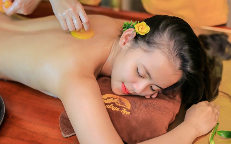 Những lưu ý trong khi thực hiện massage trị liệu