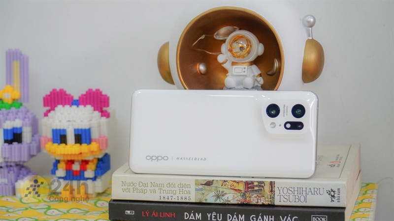 Mình cực ấn tượng với cả hai mẫu máy đến từ OPPO