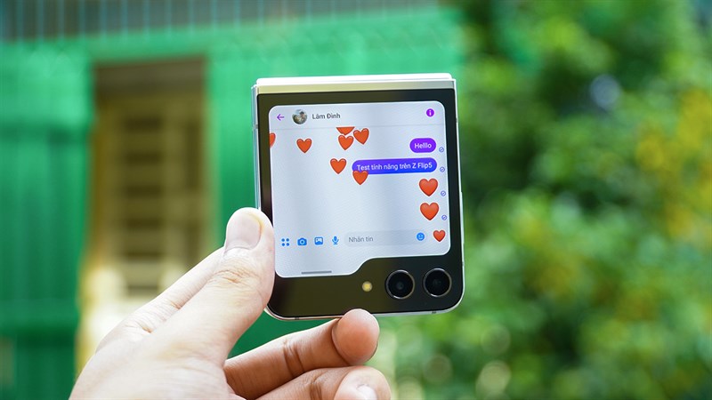 Samsung Galaxy Z Flip5