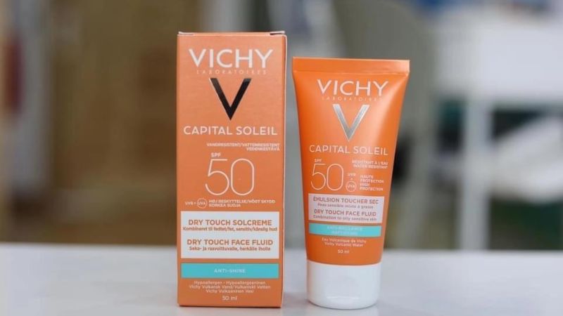 Kem chống nắng SPF50 Vichy Capital Soleil