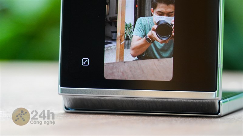 Chúng ta có thể bấm vào biểu tượng này để phóng to tỉ lệ ảnh chụp.