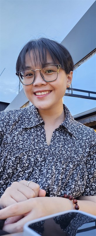 Ảnh chụp trong điều kiện thiếu sáng ở chế độ Flex Cam trên Z Flip5.