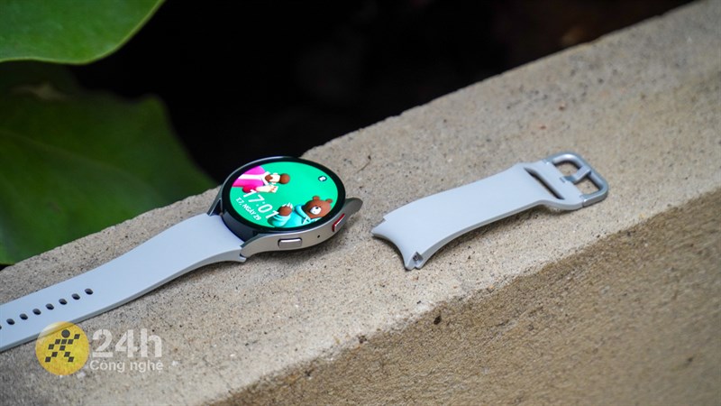 Dây đeo của Galaxy Watch6 cực kỳ êm và thoáng khí