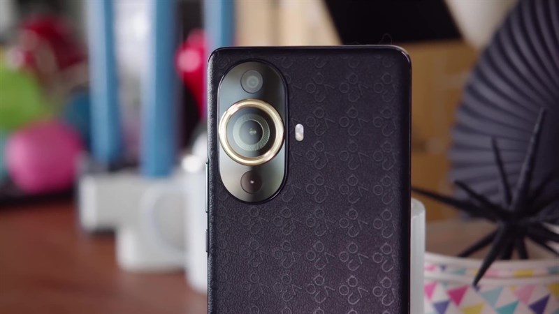 Ứng dụng máy ảnh trên nova 11 Pro tương tự như ứng dụng được tìm thấy trên hầu hết các thiết bị Huawei khác.