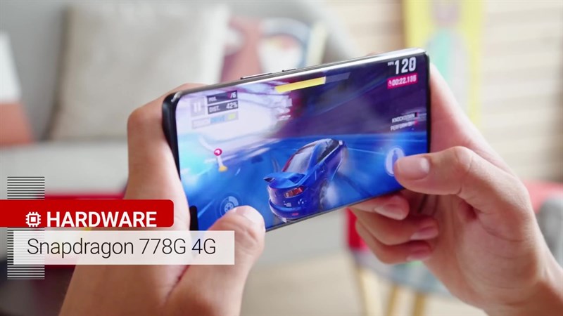 nova 11 Pro sử dụng chip Snapdragon 778, một loại vi xử lý tầm trung phổ biến và đã được ra mắt khá lâu.