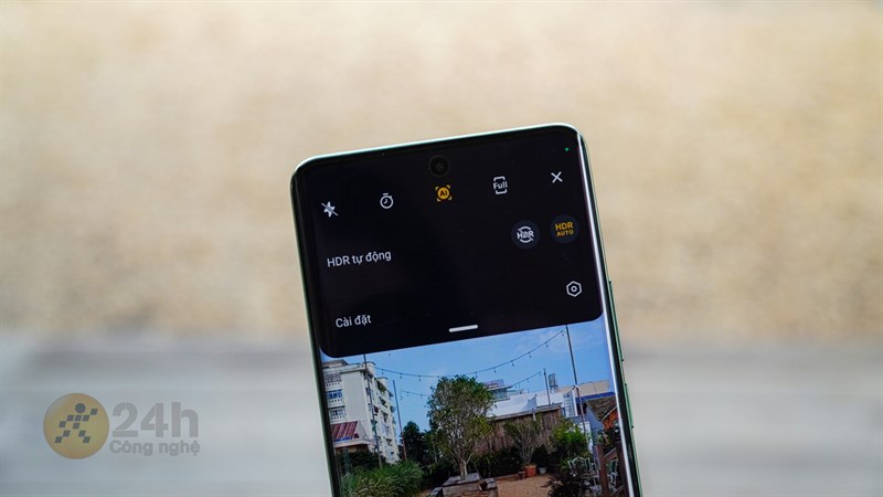 Camera selfie của realme 11 Pro+ cũng được nâng cấp lên 32 MP