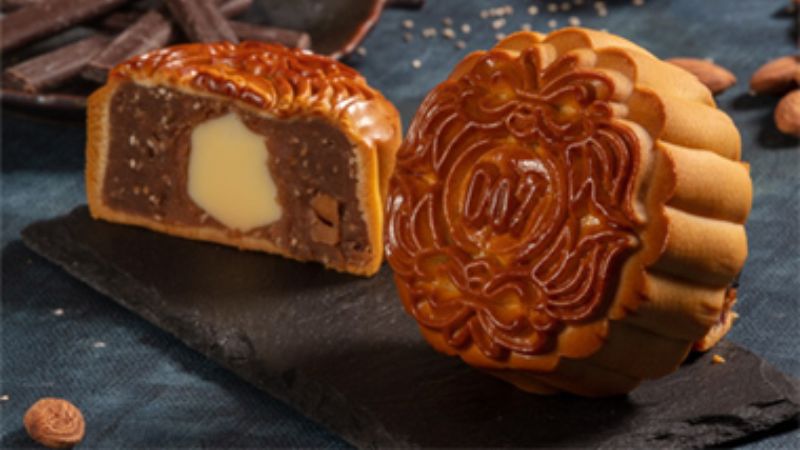 Bánh trung thu socola hạnh nhân phô mai Bánh trung thu socola hạnh nhân phô mai