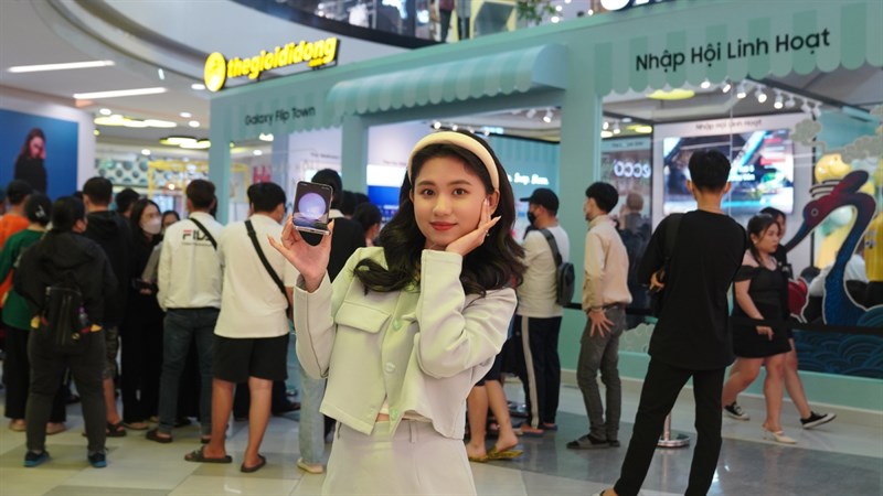 Toàn cảnh sự kiện giao Galaxy Z Flip5 | Z Fold5