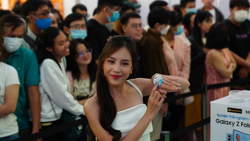 Toàn cảnh sự kiện giao Galaxy Z Flip5 | Z Fold5