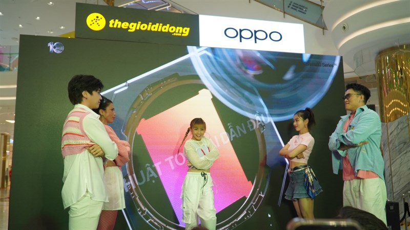 Toàn cảnh sự kiện trải nghiệm và mở bán sớm OPPO Reno10 Series Toàn cảnh sự kiện trải nghiệm và mở bán sớm OPPO Reno10 Series