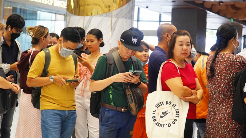 Toàn cảnh sự kiện trải nghiệm và mở bán sớm OPPO Reno10 Series Toàn cảnh sự kiện trải nghiệm và mở bán sớm OPPO Reno10 Series