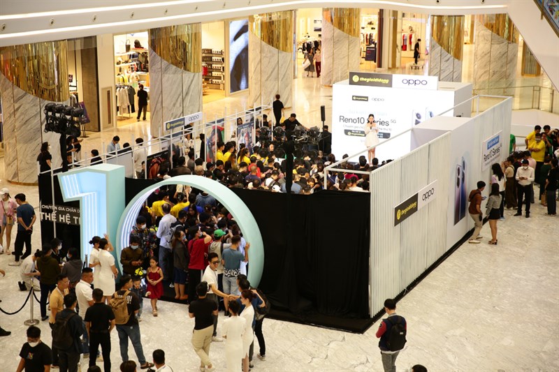 Toàn cảnh sự kiện trải nghiệm và mở bán sớm OPPO Reno10 Series Toàn cảnh sự kiện trải nghiệm và mở bán sớm OPPO Reno10 Series