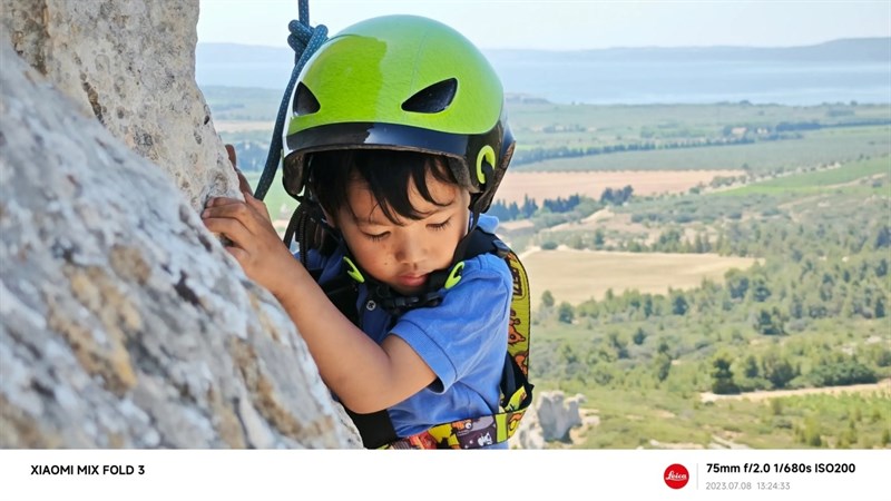 Ảnh chụp từ camera của Xiaomi MIX Fold 3