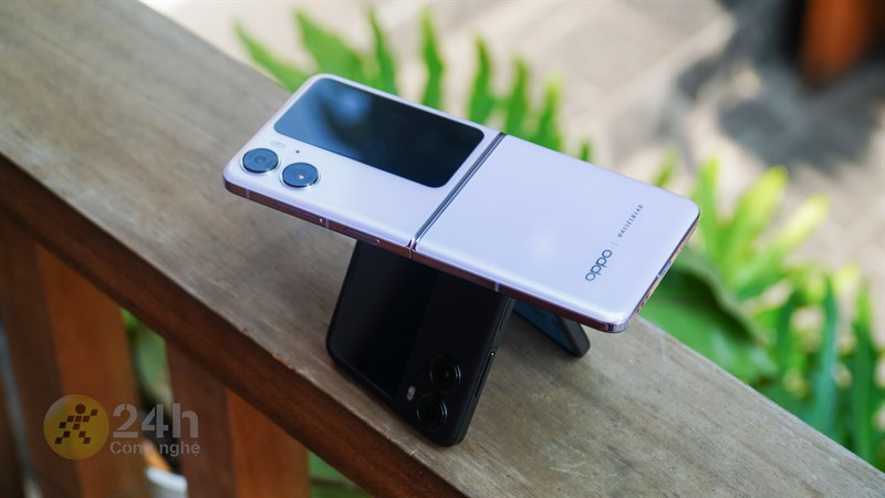 OPPO Find N3 Flip bị rò rỉ thiết kế với màn hình phụ được đặt dọc như thế hệ tiền nhiệm - OPPO Find N2 Flip