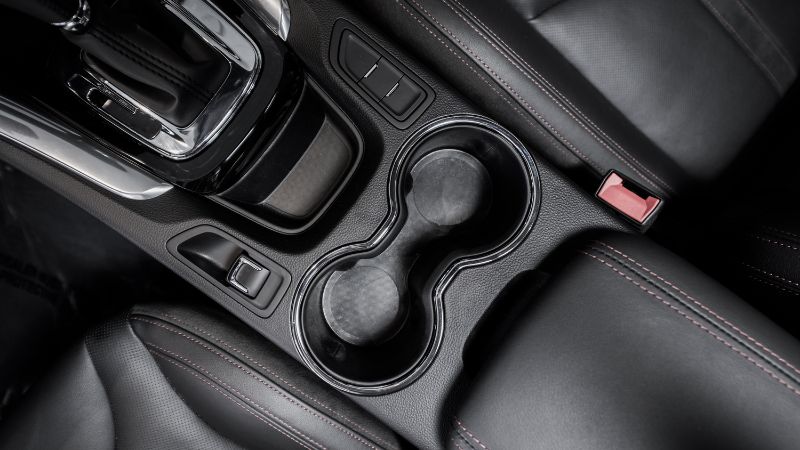 7 vị trí bẩn nhất trong xe ô tô ít khi được vệ sinh