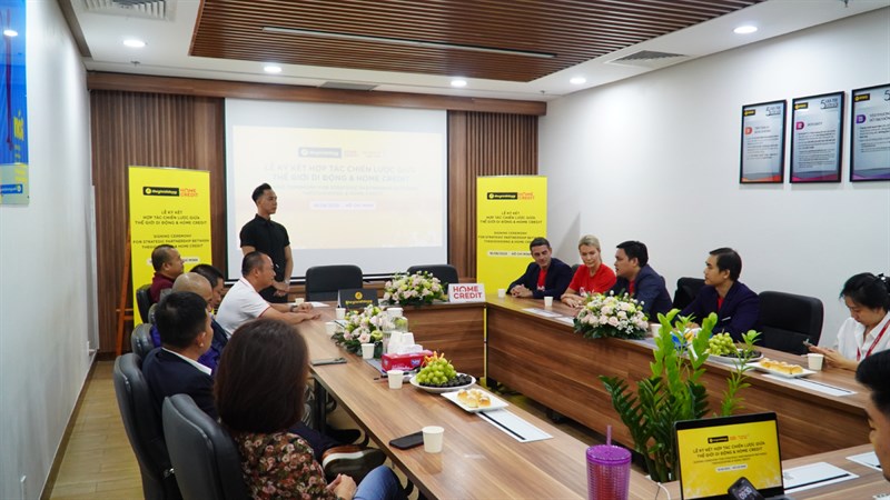 Thế Giới Di Động và Home Credit ký kết hợp tác, mở ra nhiều ưu đãi về mặt tài chính